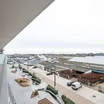 New With Stunning Views, Pool And Fitness Apartment Ostend