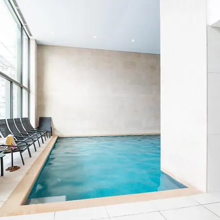 Apartment New With Stunning Views, Pool And Fitness Ostend