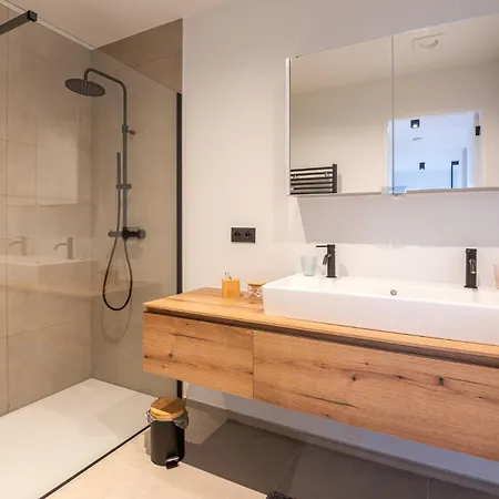 New With Stunning Views, Pool And Fitness Ostend