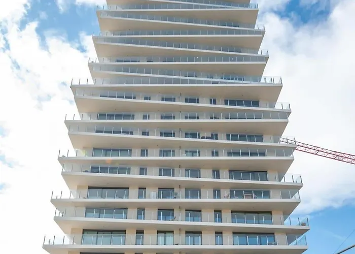 New With Stunning Views, Pool And Fitness Ostende